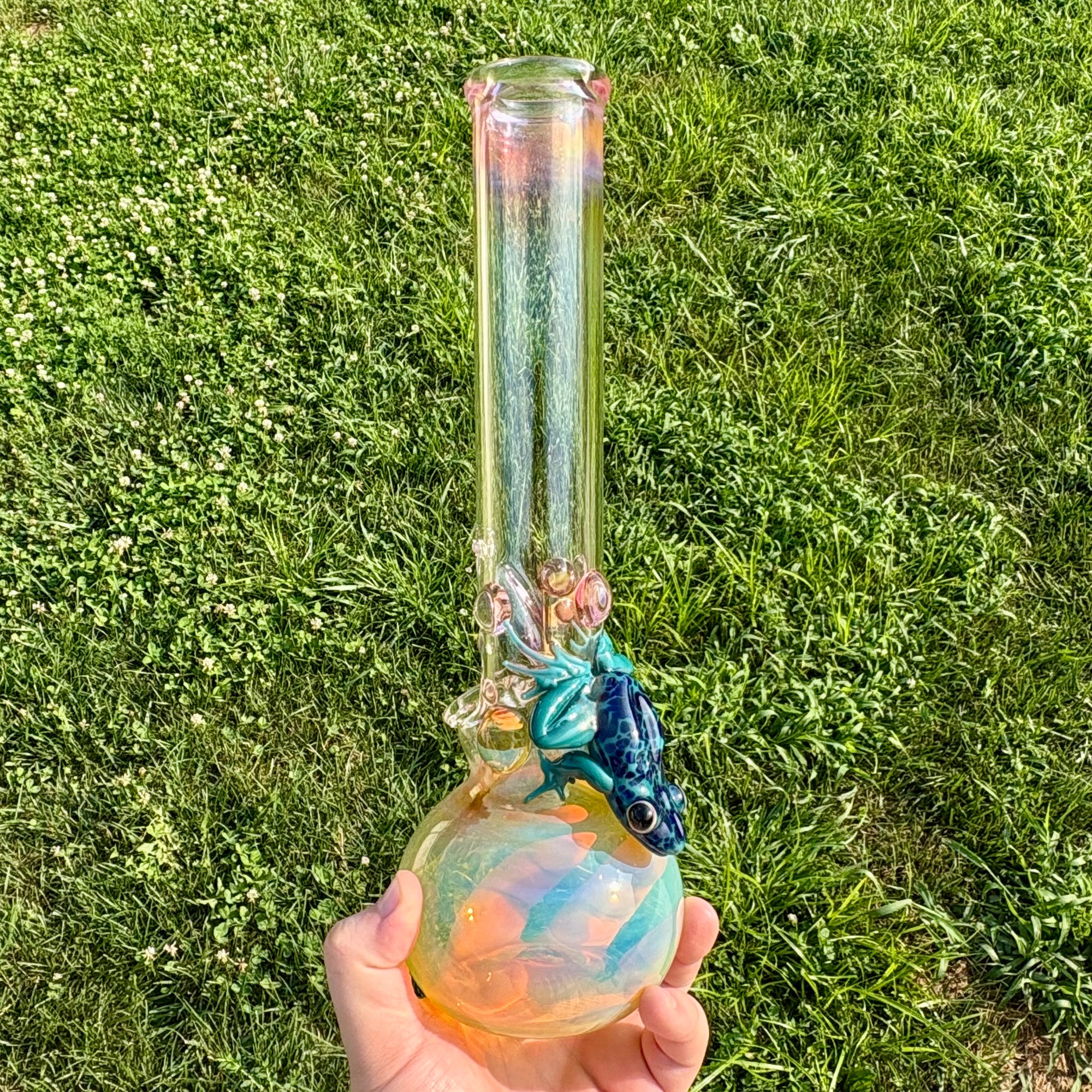 Grinder Glass Frog Tube