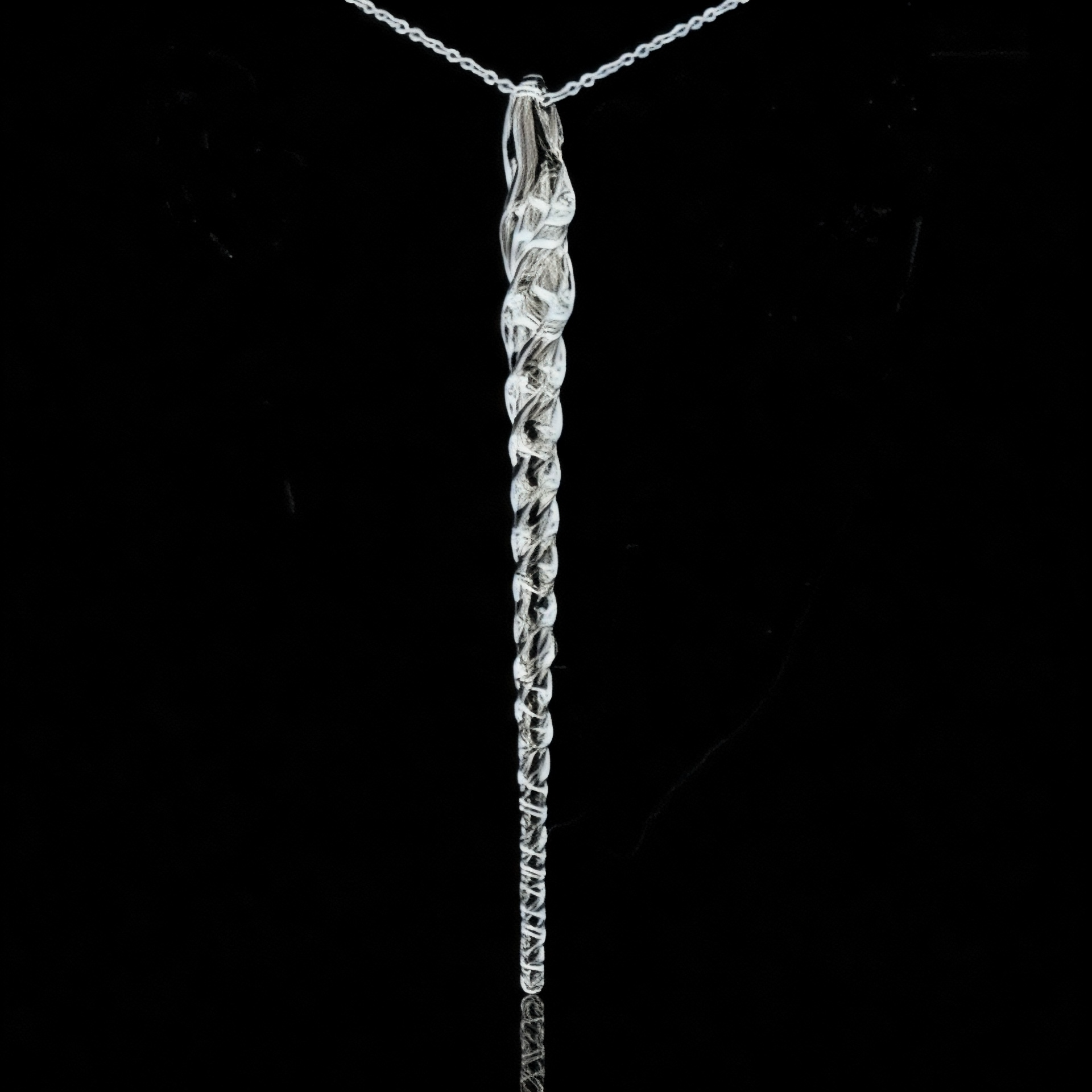 Chaka Glass Icicle Ornament/Pendant