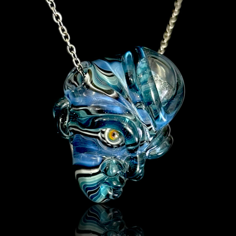 Upgrade x Eusheen Shaman Pendant