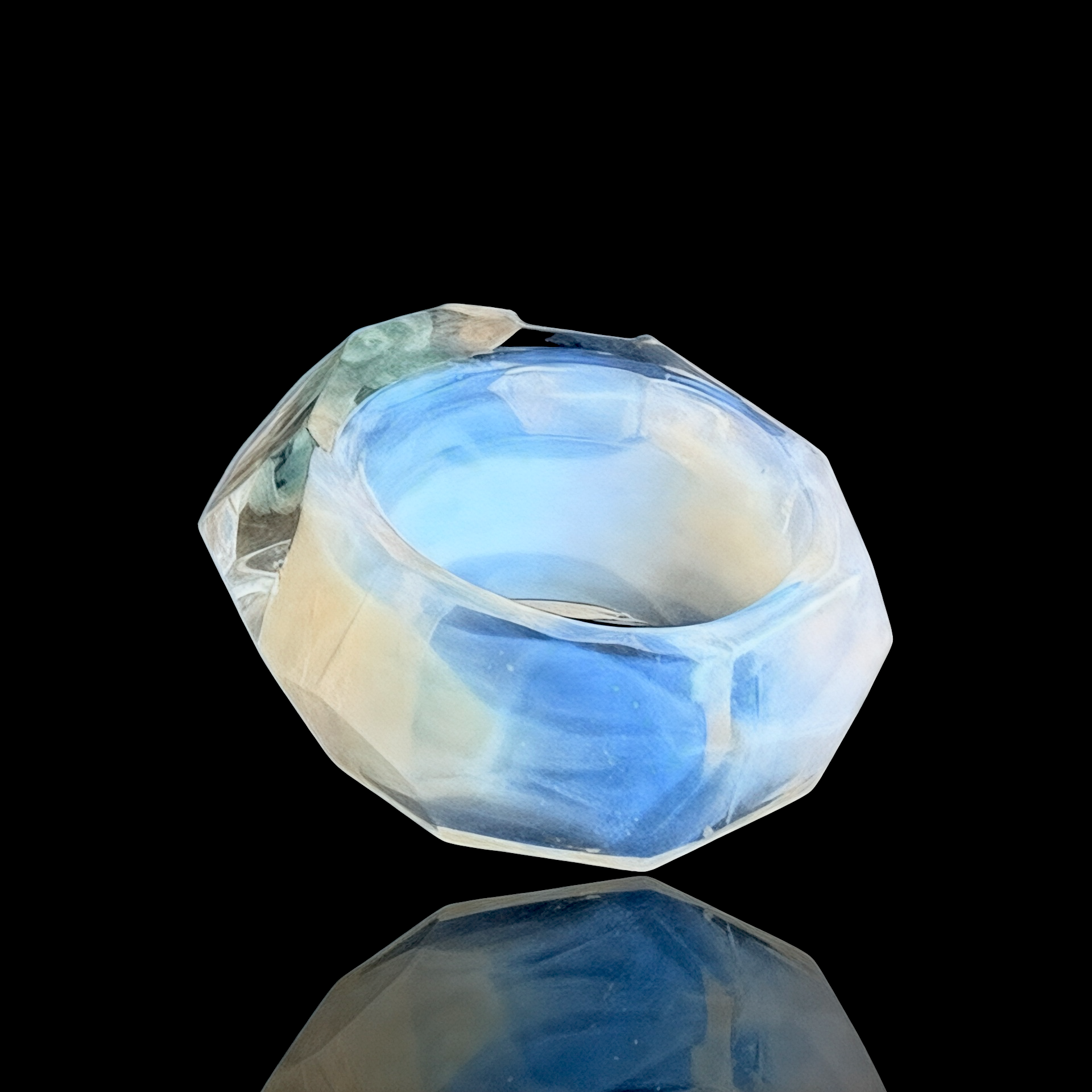 Chaka Glass Signet Ring (6.5)