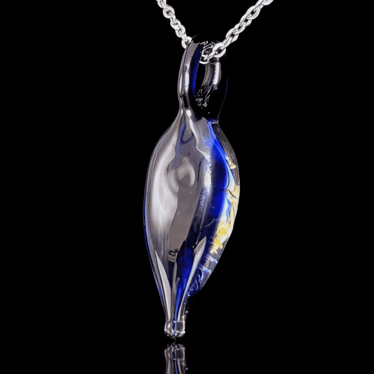 Chaka Glass Jellyfish Pendant