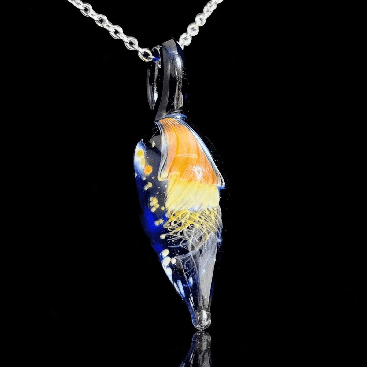 Chaka Glass Jellyfish Pendant