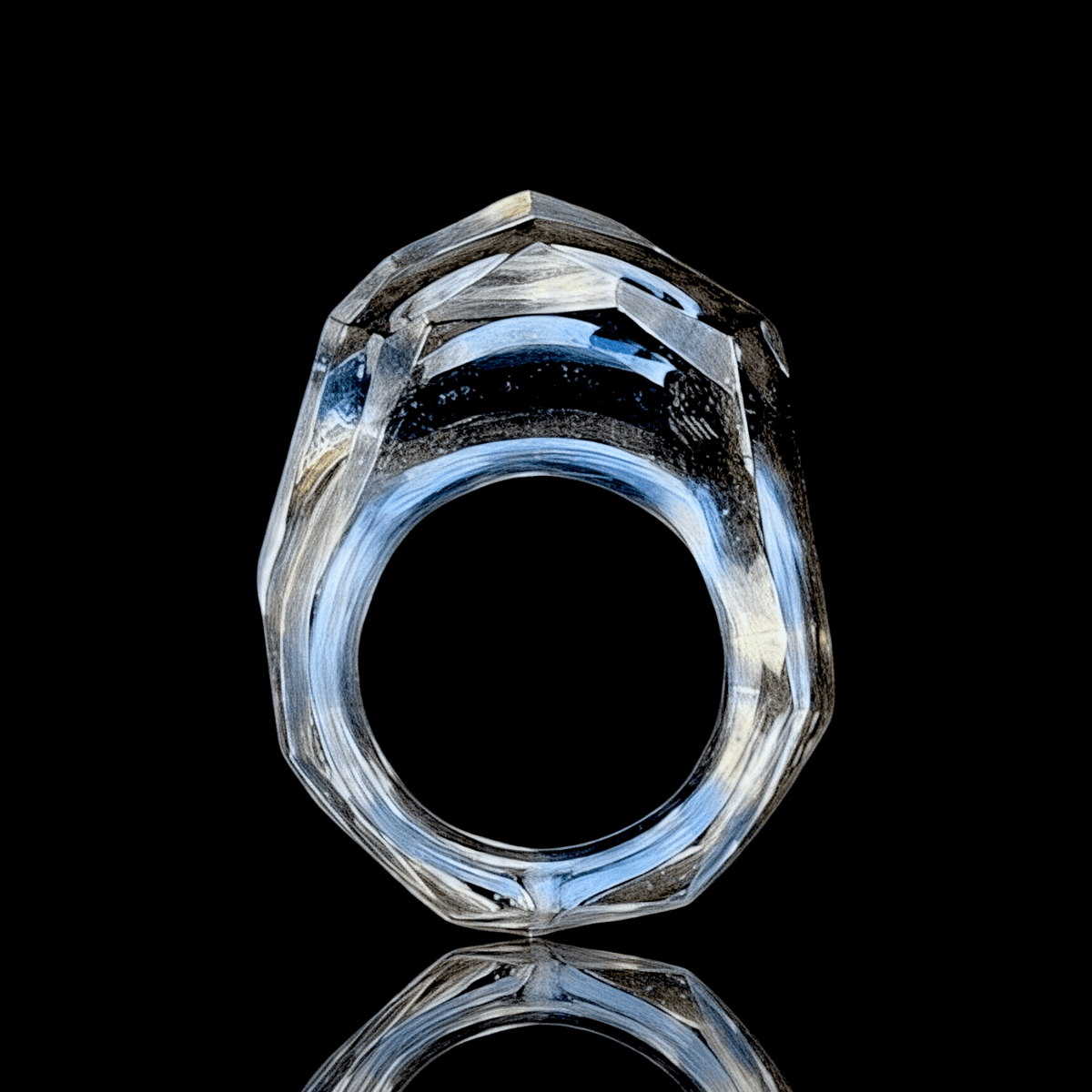 Chaka Glass Signet Ring (8.8)